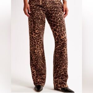 Abercrombie Cheedah “The Baggy Low Rise”
